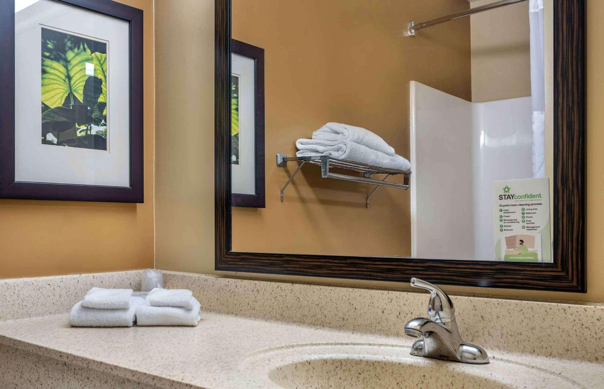 Extended Stay America Select Suites - Detroit - Novi - Haggerty Road Northville Extérieur photo