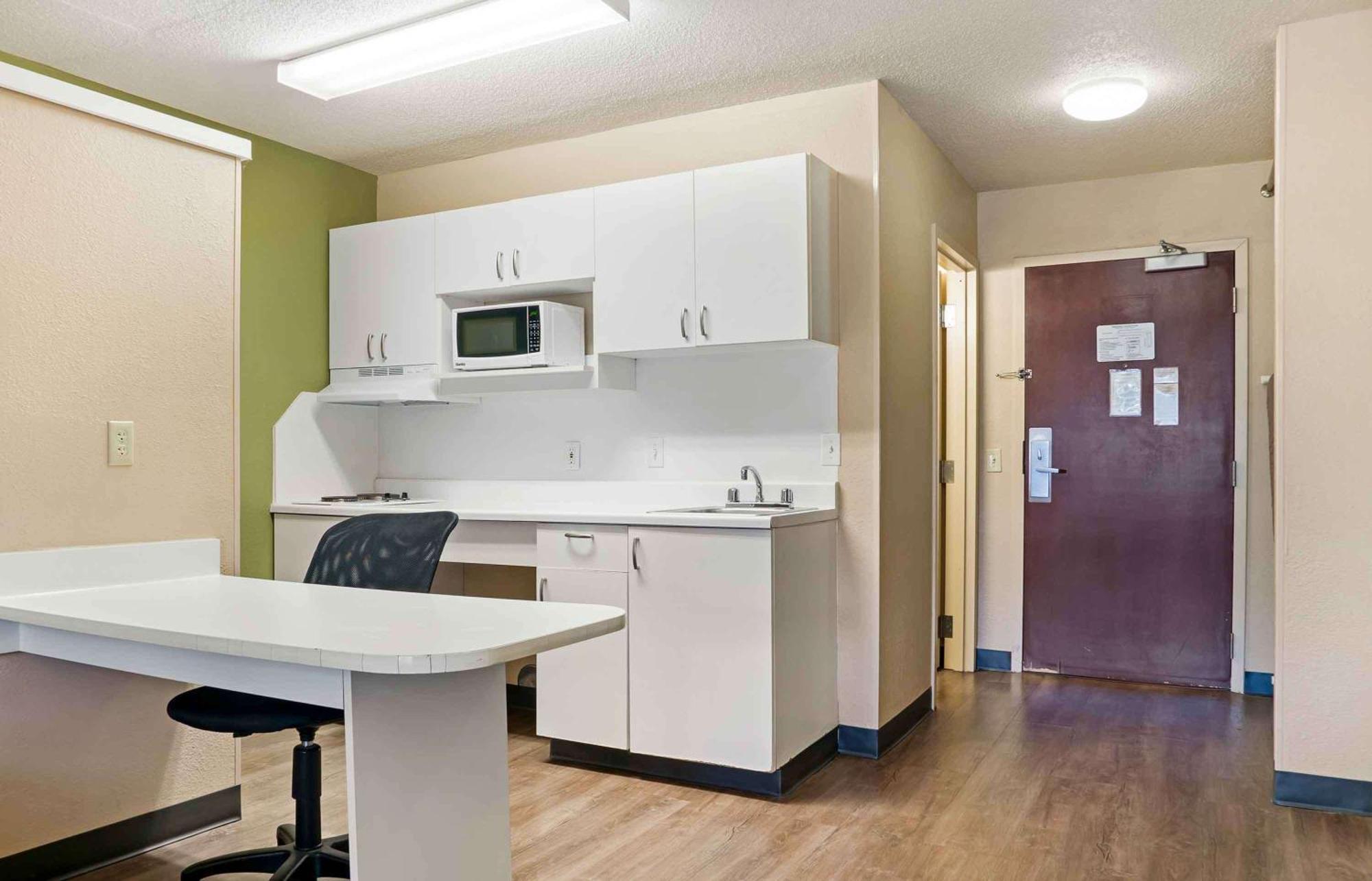 Extended Stay America Select Suites - Detroit - Novi - Haggerty Road Northville Extérieur photo