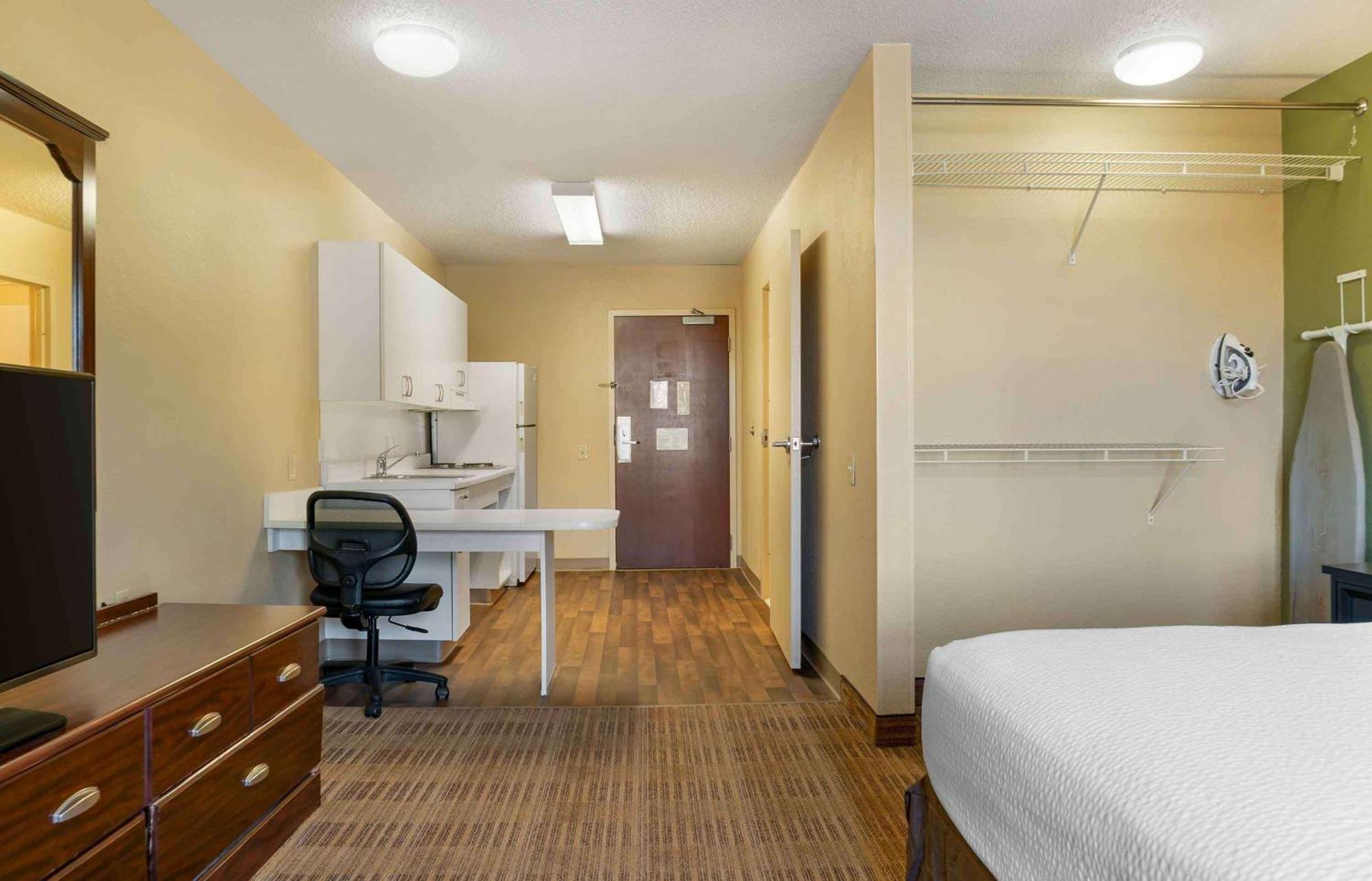 Extended Stay America Select Suites - Detroit - Novi - Haggerty Road Northville Extérieur photo